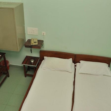 Valli Hotel 坦贾武尔 外观 照片