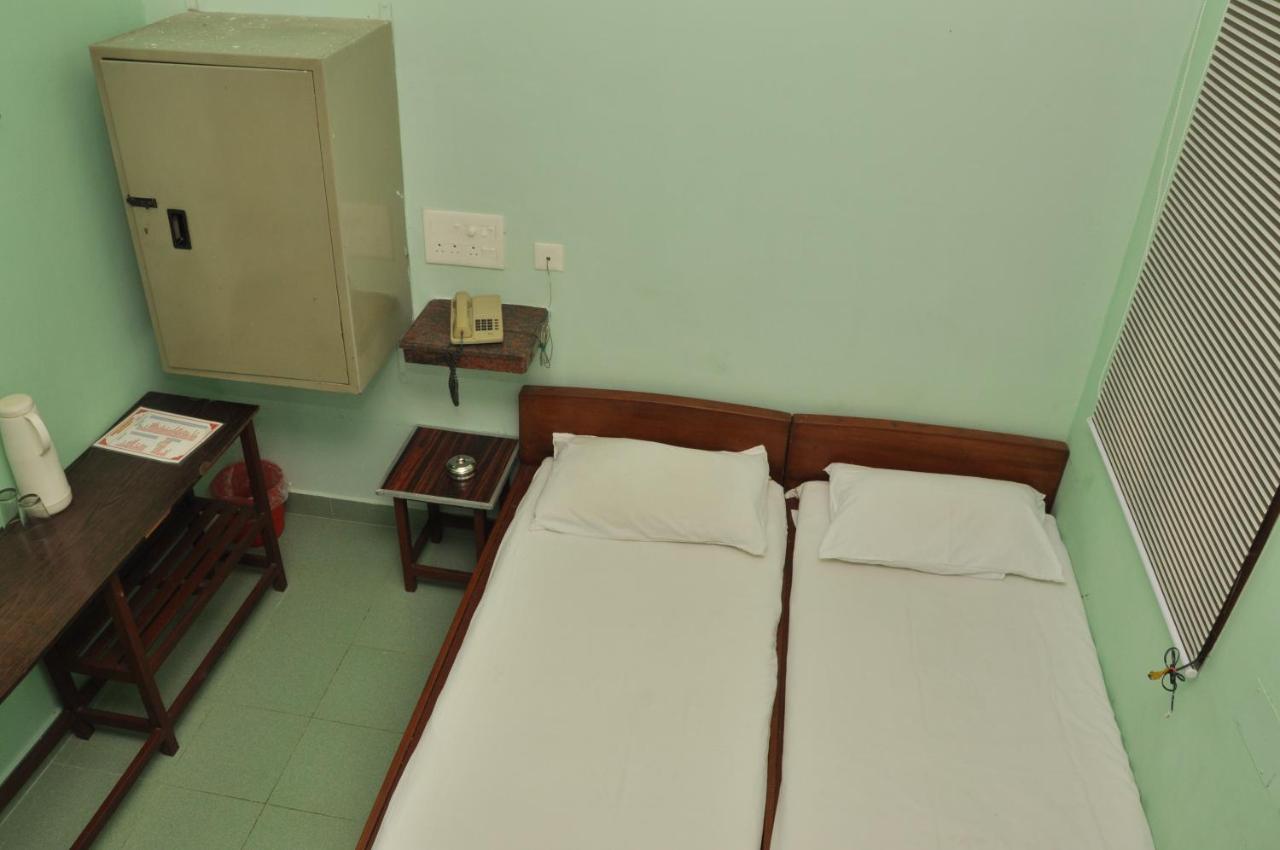 Valli Hotel 坦贾武尔 外观 照片