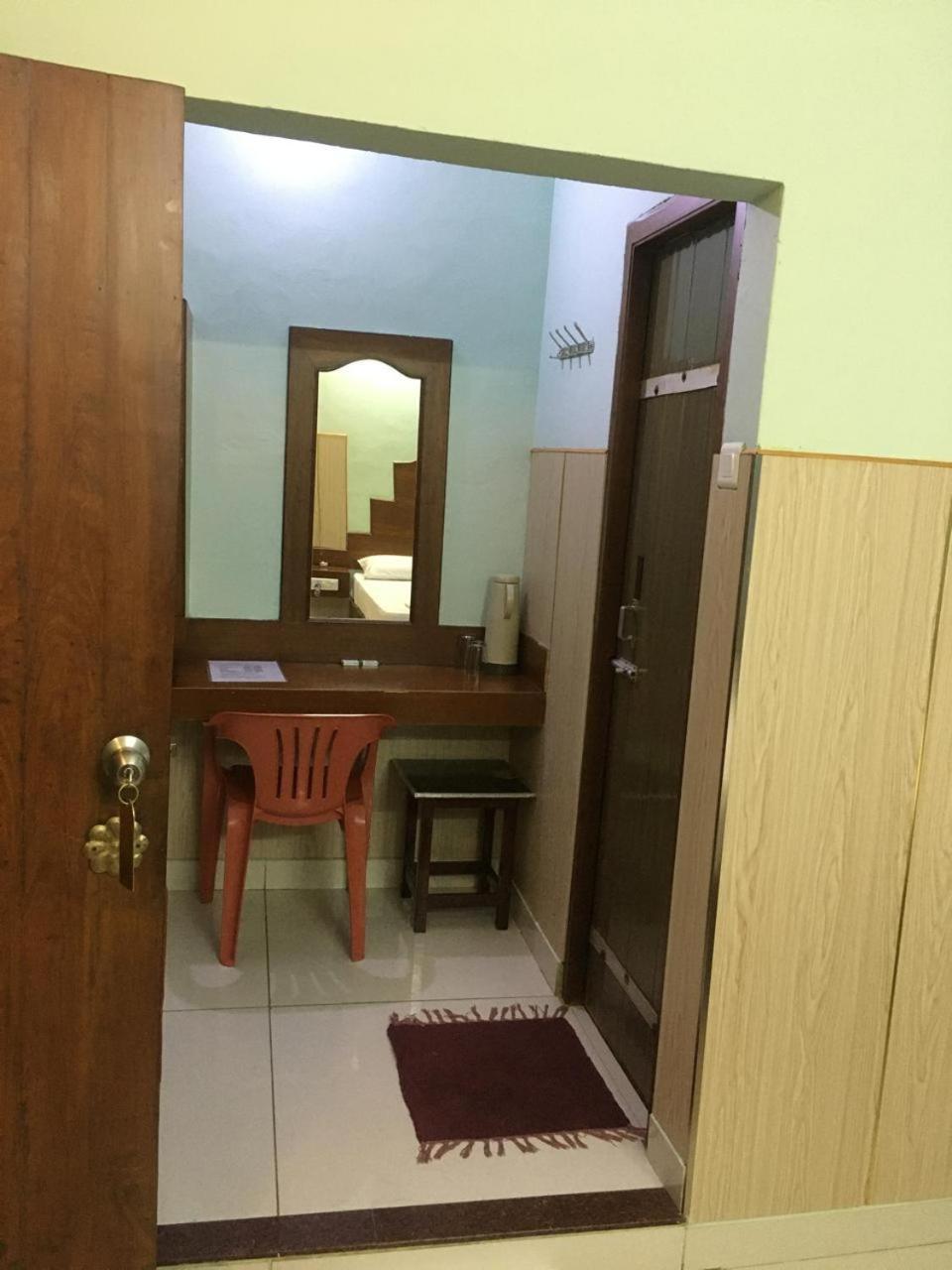 Valli Hotel 坦贾武尔 外观 照片